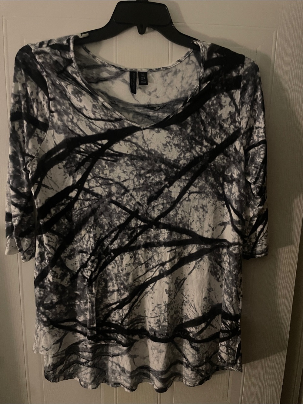 Cynthia Rowley Black & White Abstract Branch-Print Short Sleeve Tee